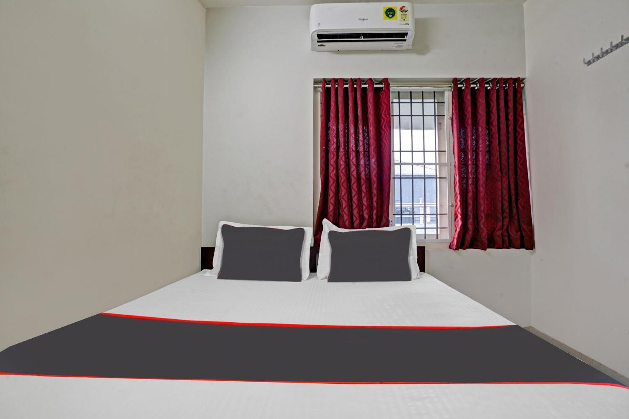 Collection O White House Pearl Hotel Kochi Exterior foto